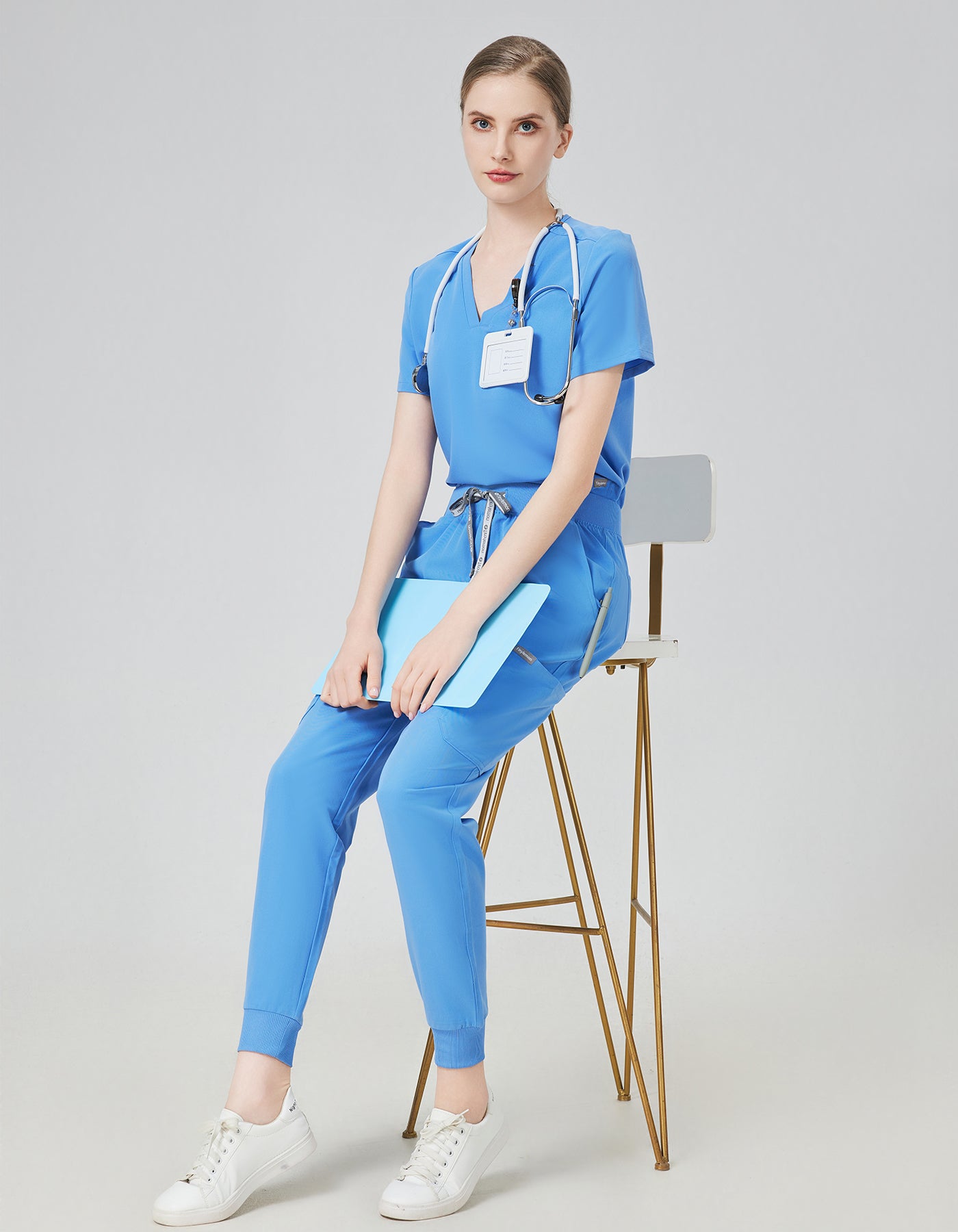 Women Scrub Top - 4 Pockets V-Neck